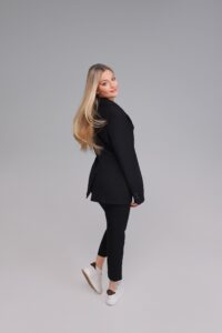 czarny-garnitur-damski-4angels-spodnie-garniturowe-5