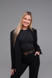 czarny-garnitur-damski-4angels-spodnie-garniturowe-7