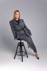 damski-szary-garnitur-4angels-spodnie-garniturowe-marynarka-oversize